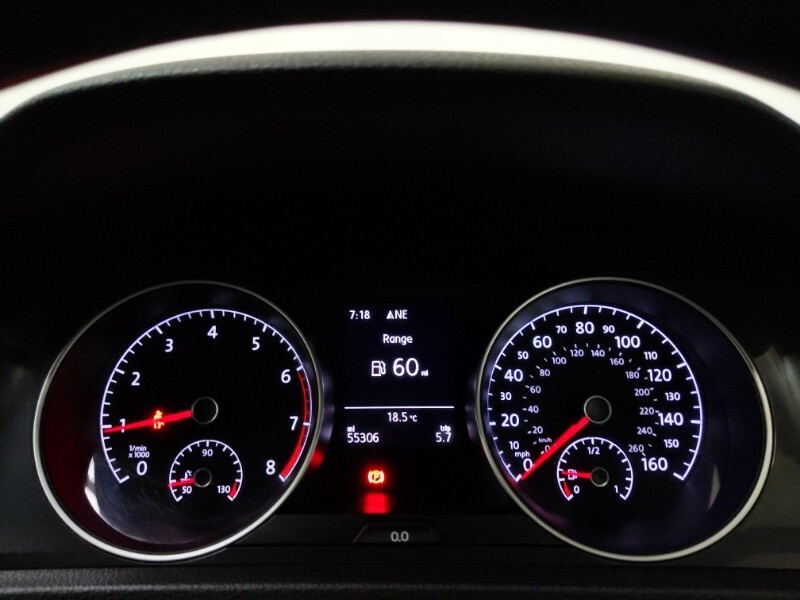 Volkswagen Golf Hatchback Red #16