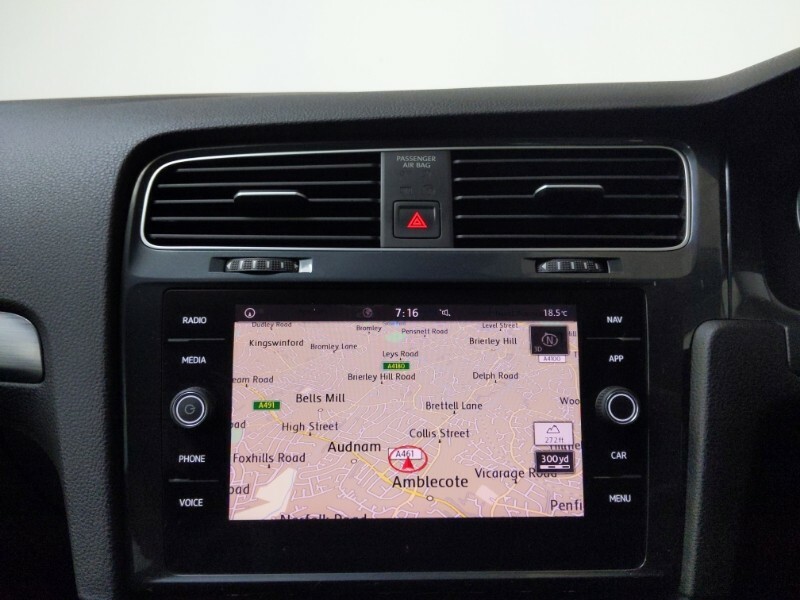 Volkswagen Golf Hatchback Red #10