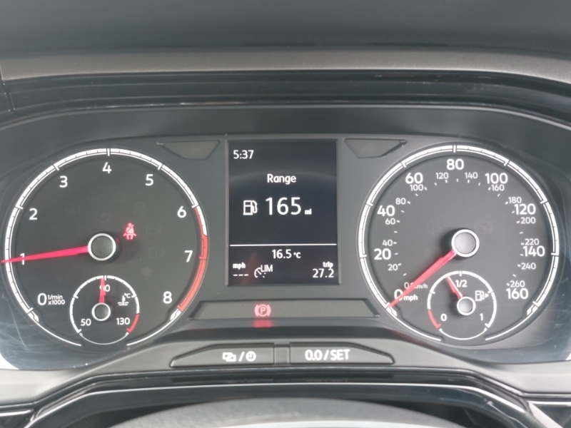 Volkswagen Polo Se Hatchback White #10