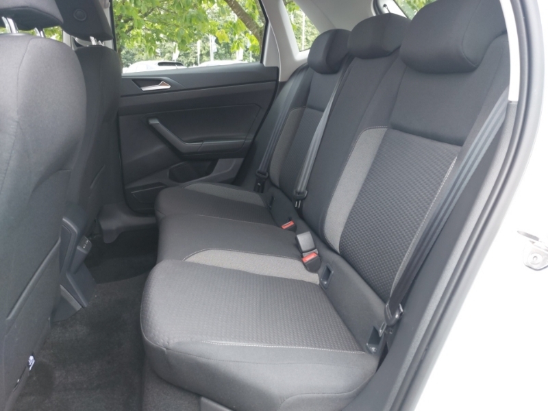 Volkswagen Polo 1.0 Life White #6