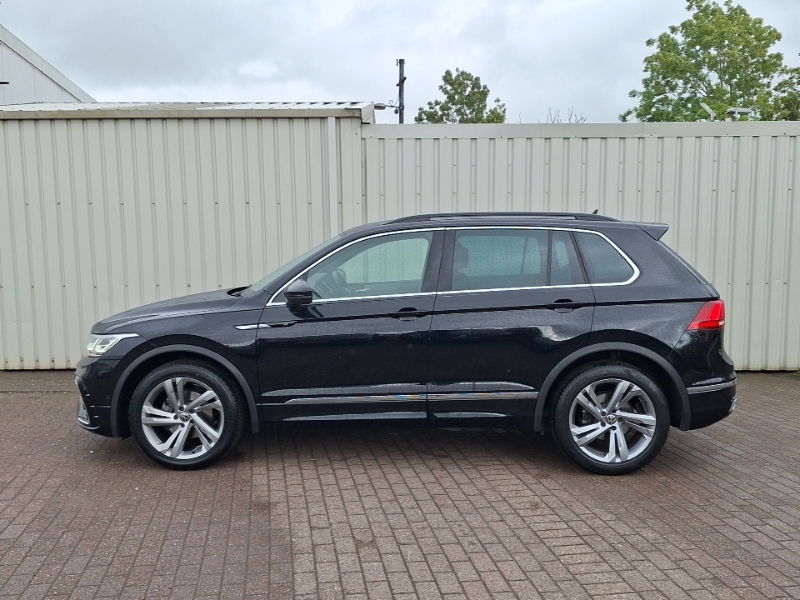 Volkswagen Tiguan 1.5 Tsi 150 R-line Edition Dsg Black #4