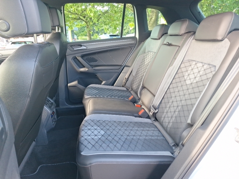 Volkswagen Tiguan 1.5 Tsi 150 R-line Dsg White #6