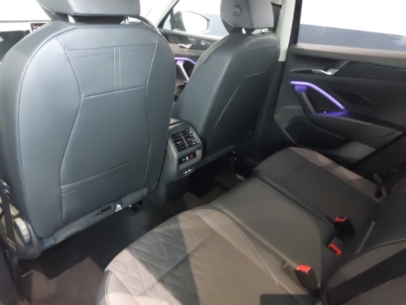 Volkswagen Tiguan 2.0 Tdi Match Dsg Black #6