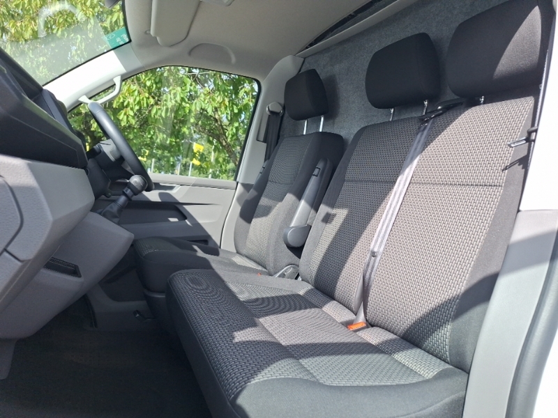 Volkswagen Transporter 2.0 Tdi 110 Highline Van White #5