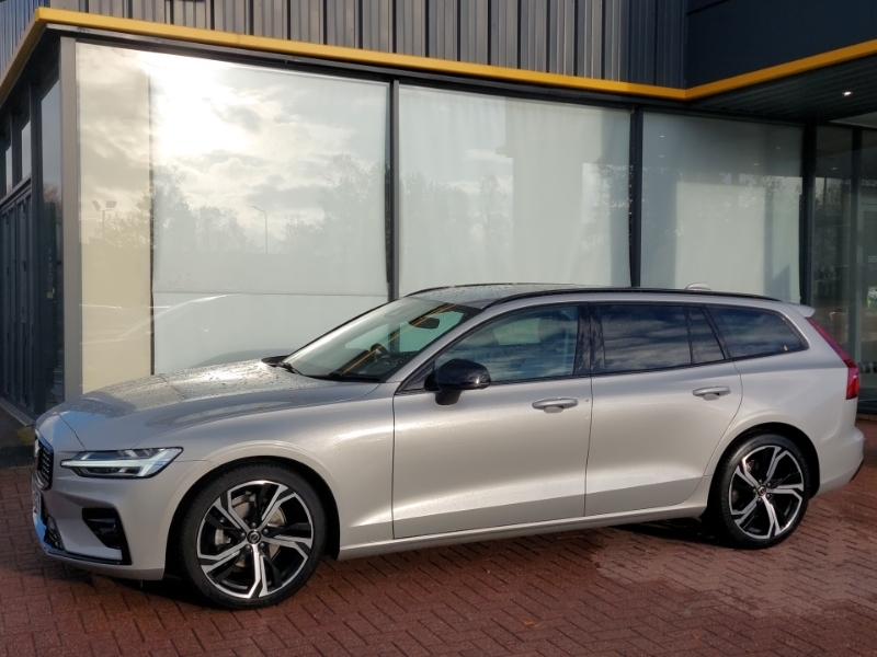 Volvo V60 2.0 B4p Plus Dark 7 Speed Silver #4