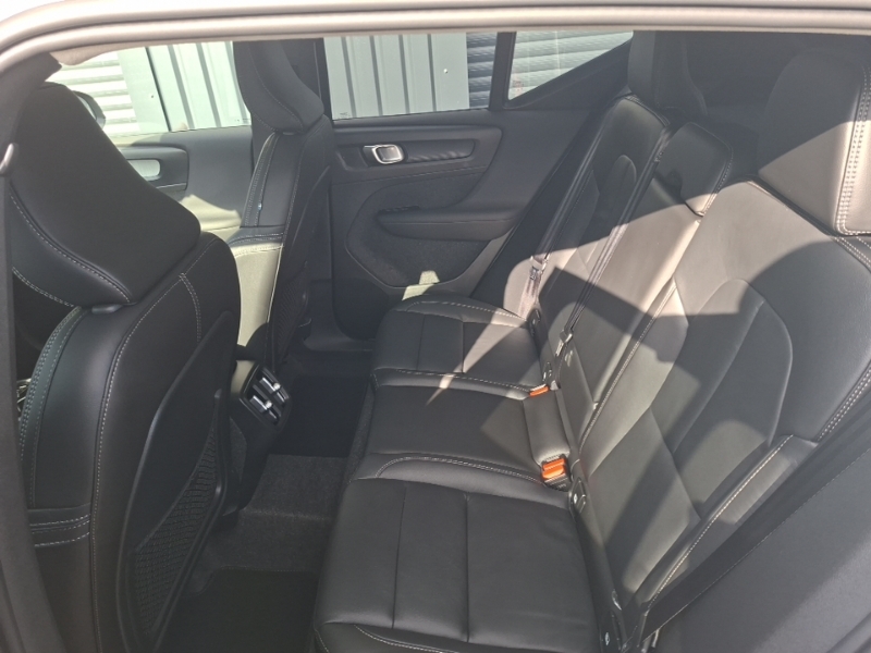Volvo XC40 2.0 B3p Ultra Dark White #6