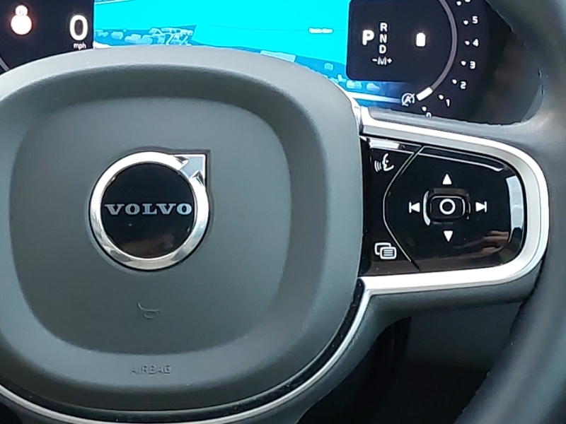 Volvo XC60 Plus Grey #13