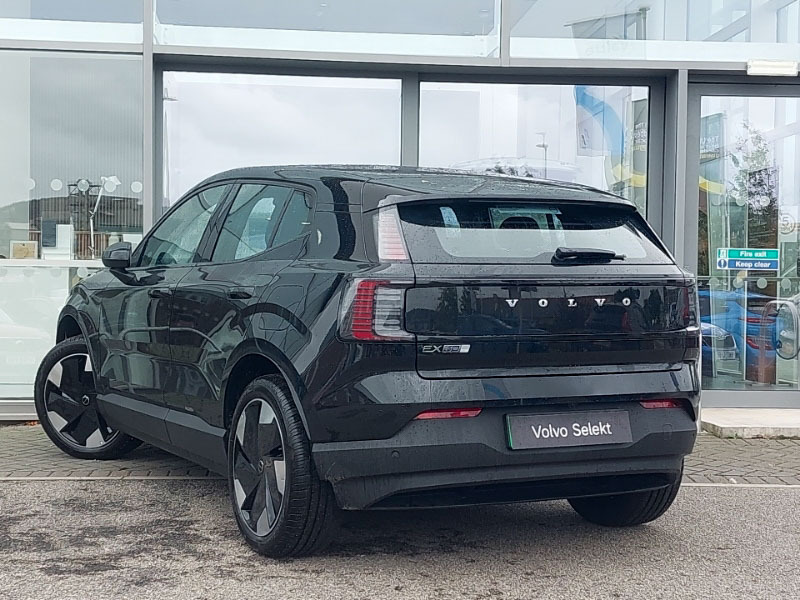 Volvo EX30 200Kw Sm Extended Range Plus 69Kwh SN26BCP Black #2