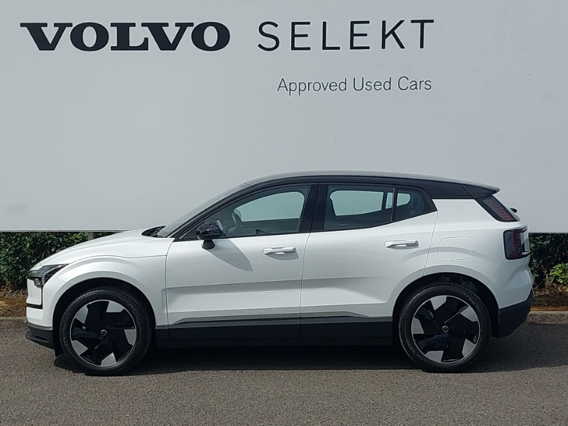 Volvo EX30 200Kw Sm Extended Range Plus 69Kwh White #4
