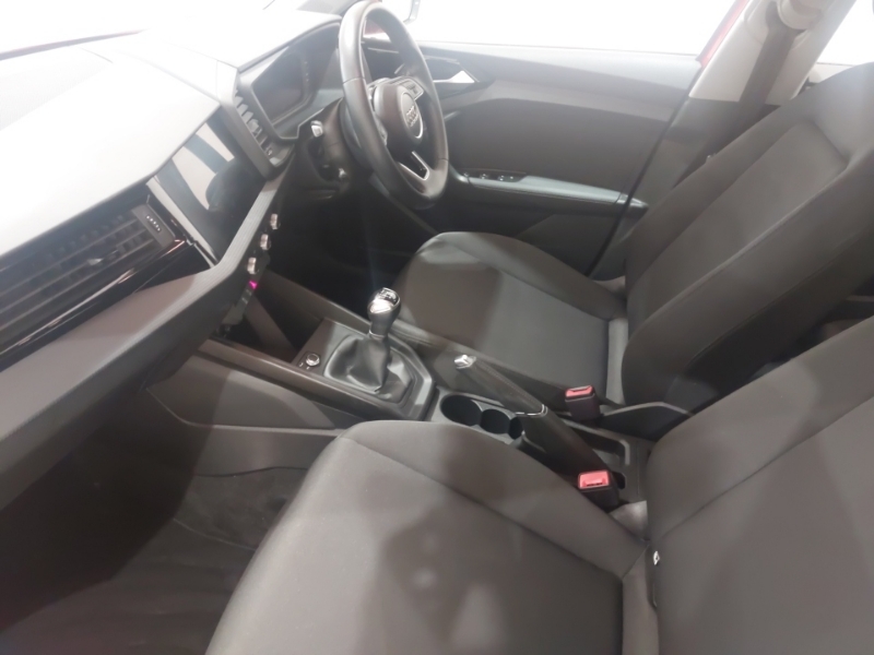 Audi A1 30 Tfsi Se ND19YVB Red #5
