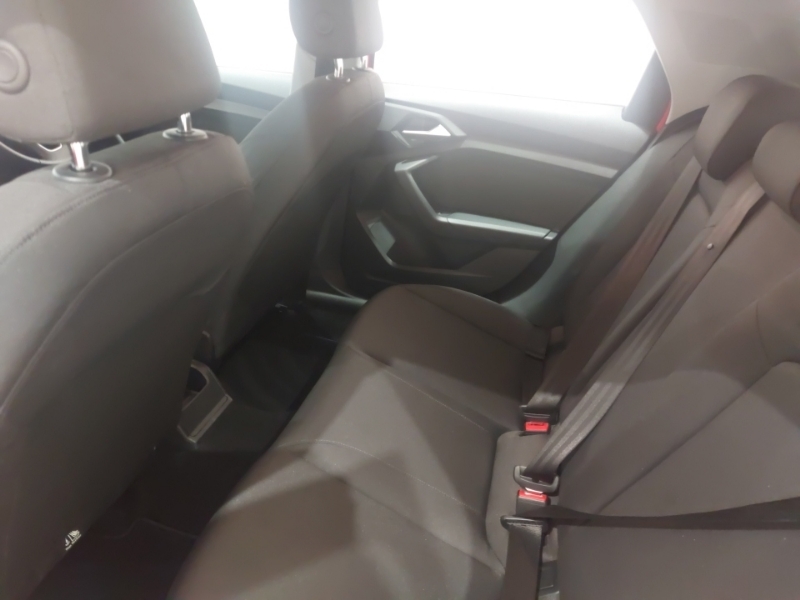 Audi A1 30 Tfsi Se ND19YVB Red #6