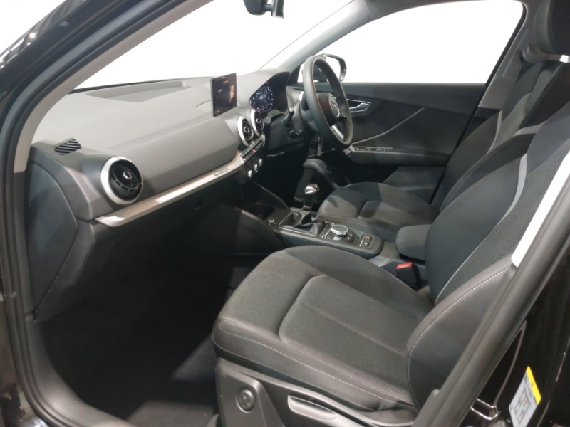 Audi Q2 30 Tfsi Sport SL24TYF Black #5