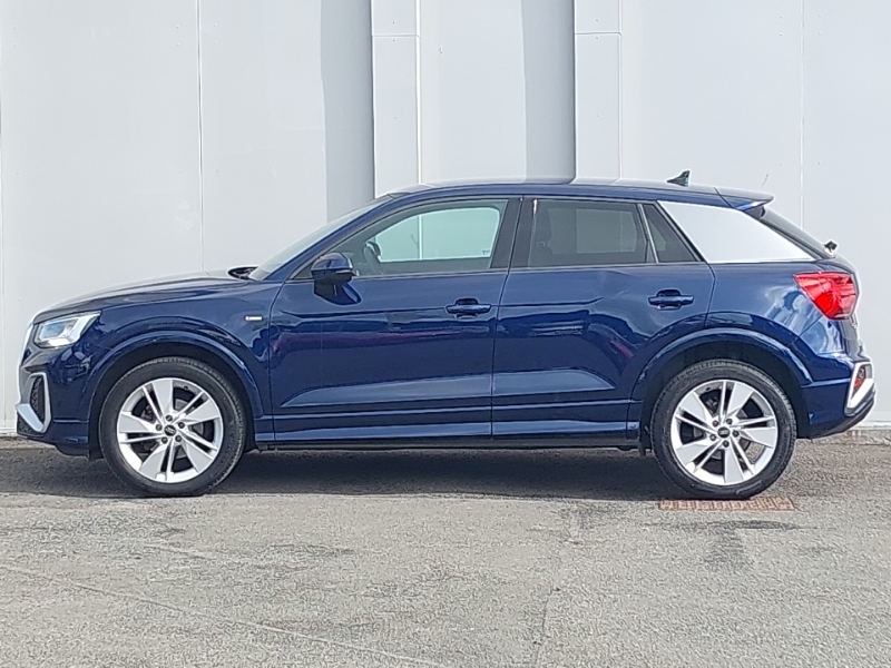 Audi Q2 35 Tfsi S Line GY23SZE Blue #4