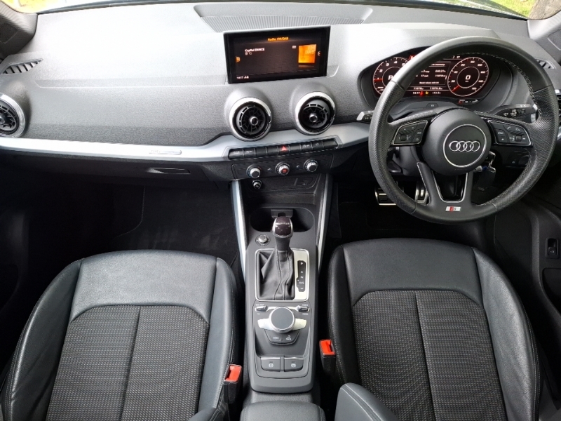 Audi Q2 35 Tfsi S Line S Tronic ND23RWY Grey #3