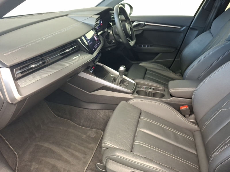 Audi A3 35 Tfsi Black Edition YK23TLH Black #5