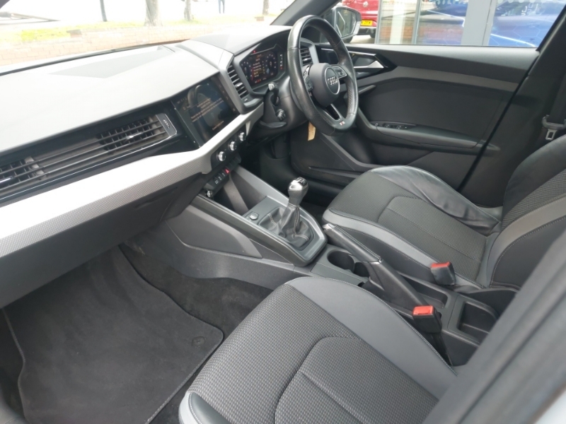 Audi A1 30 Tfsi 110 S Line YO23WKE Grey #5