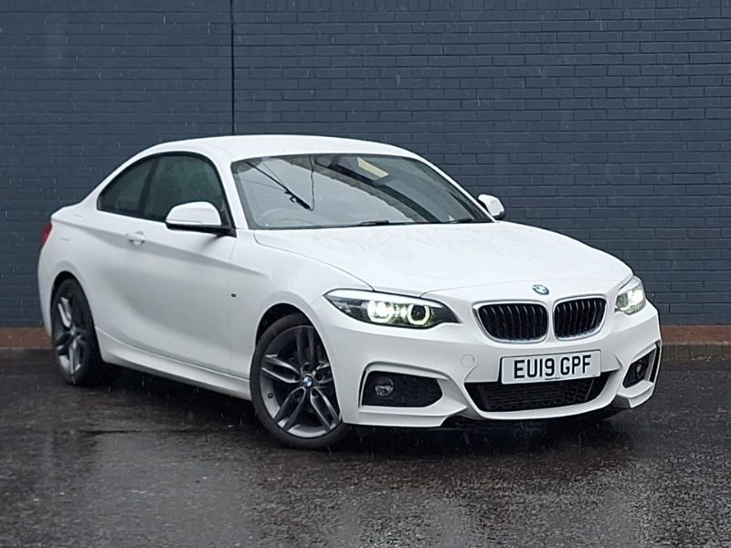 BMW 2 Series 220D M Sport Nav Step White