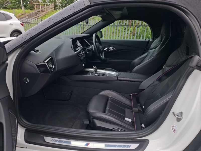 BMW Z4 Sdrive 20I M Sport White #5