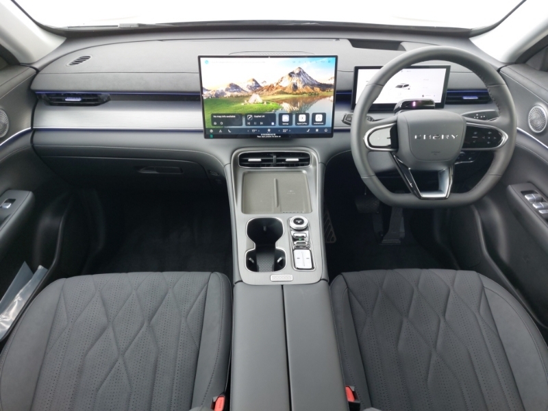Chery Tiggo 8 1.5T Phev Summit Dht Black #3
