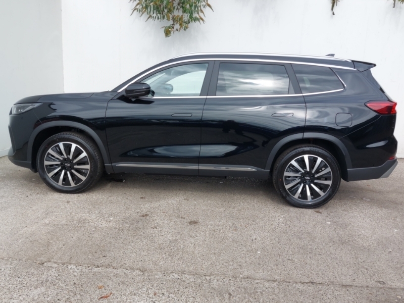 Chery Tiggo 8 1.5T Phev Summit Dht Black #4