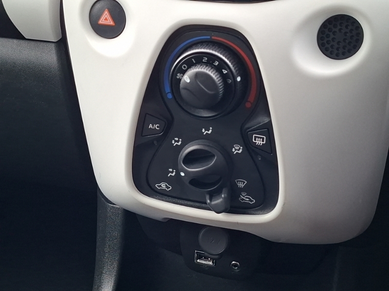 Citroen C1 Feel Green #17
