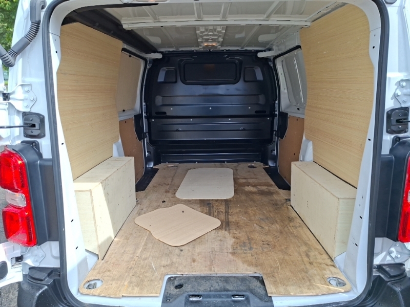 Citroen Dispatch M 1.5 Bluehdi 120Ps Enterprise White #18