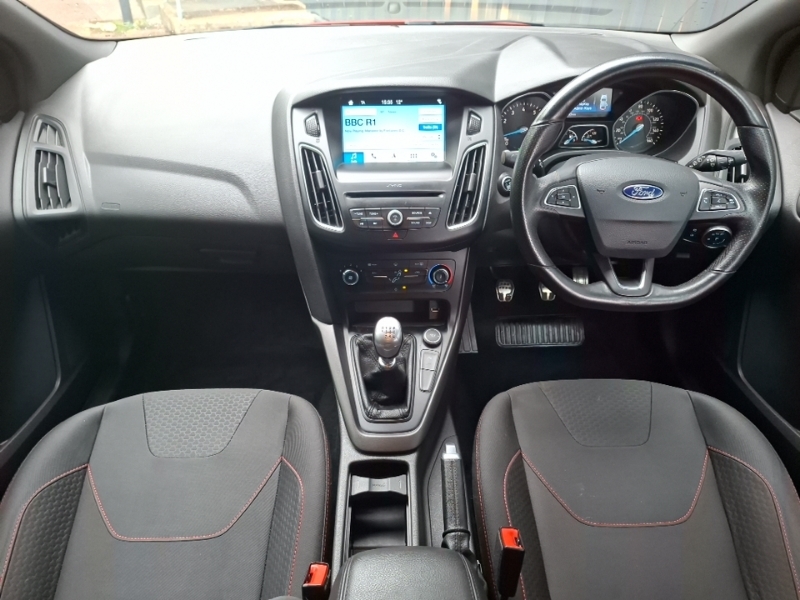 Ford Focus 1.0 Ecoboost 140 St-line Navigation BV18ARU Red #3