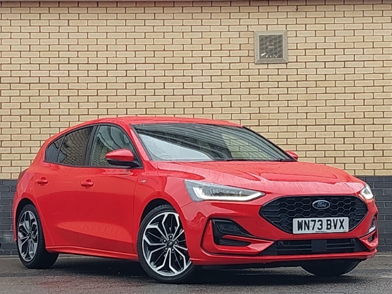 Ford Focus 1.0 Ecoboost St-line X Red