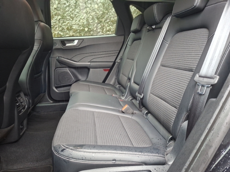 Ford Kuga 1.5 Ecoboost 150 Titanium Edition SC23TZG Black #6