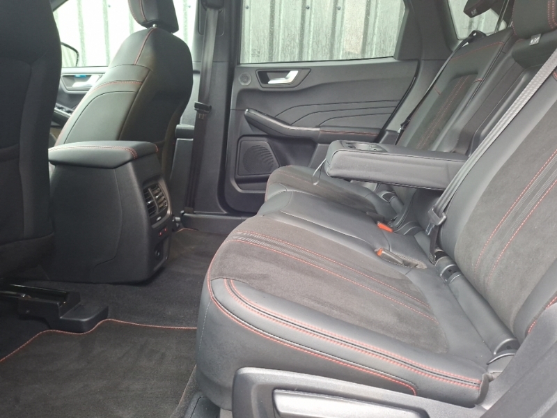 Ford Kuga 2.5 Phev St-line X Black Package Cvt HK25AET White #6