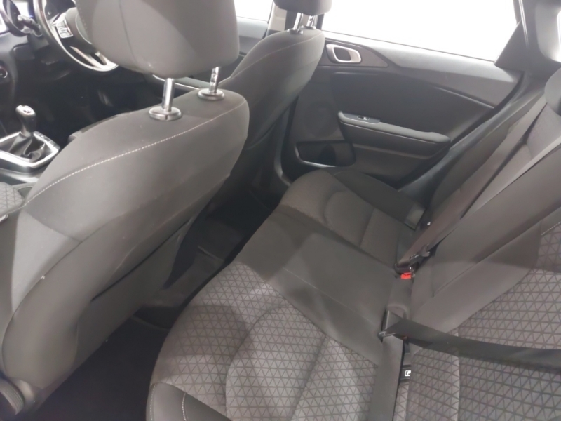 Kia Ceed 1.0T Gdi Isg 2 RE19XLJ White #6
