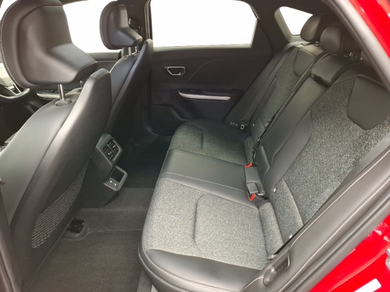 Kia K4 1.0T-gdi 115 48V Gt-line Dct Red #6