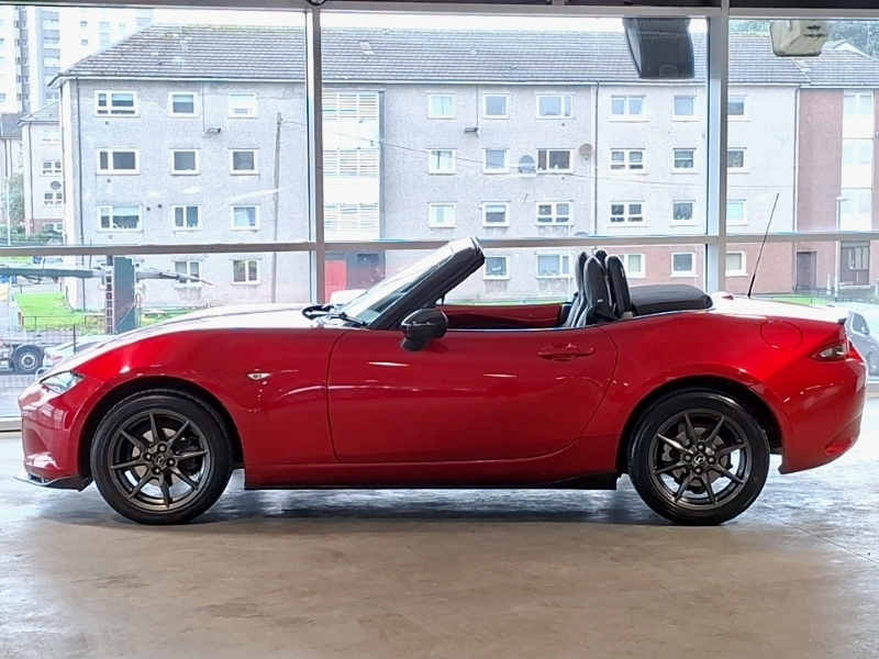 Mazda MX-5 1.5 Sport Nav Red #4