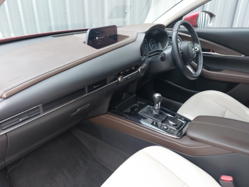Mazda CX-30 2.0 E-skyactiv X Mhev Gt Sport Tech Edition Red #5