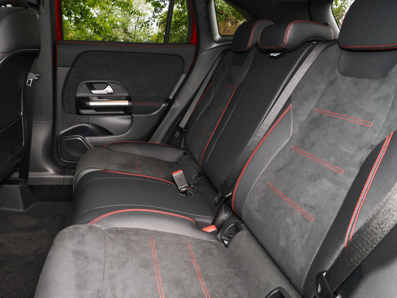 Mercedes-Benz GLA Class Gla 200 Amg Line Executive SR26PWU Red #6