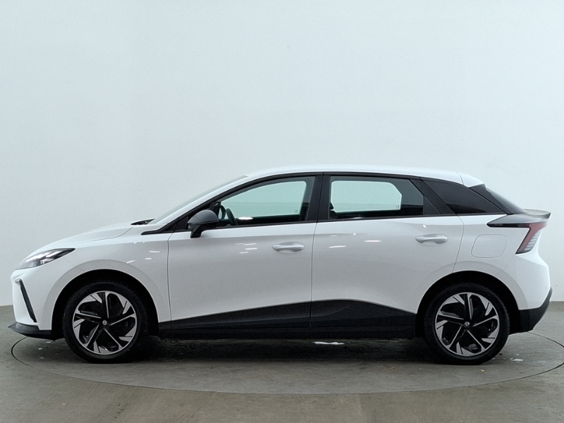 MG MG4 125Kw Se Ev 51Kwh White #4