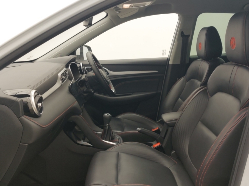MG ZS 1.5 Vti-tech Exclusive SL73OXF White #5