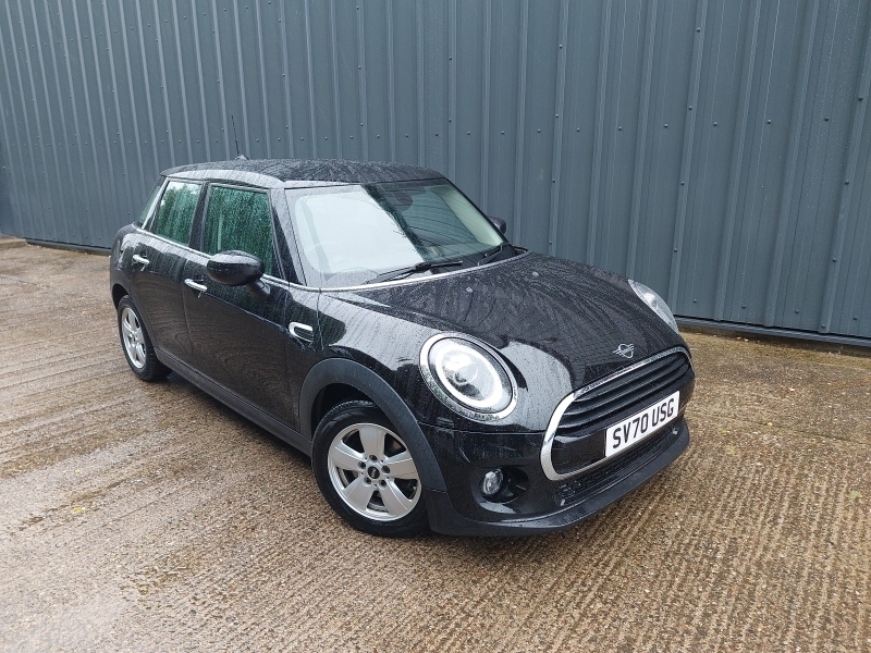 Mini Hatch 1.5 Cooper Classic II Black