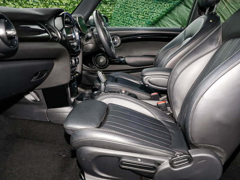 Mini Hatch 135Kw Cooper S Level 3 33Kwh Black #3