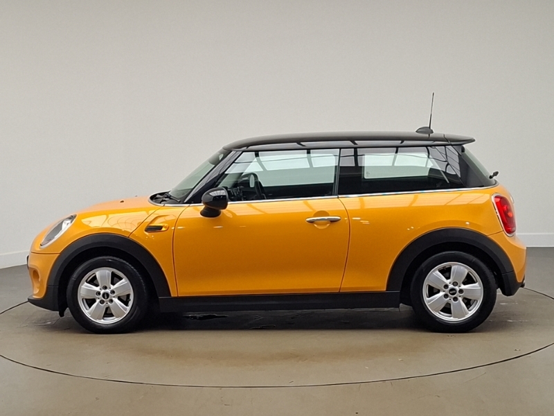 Mini Hatch 1.5 Cooper SA64GZT Orange #4