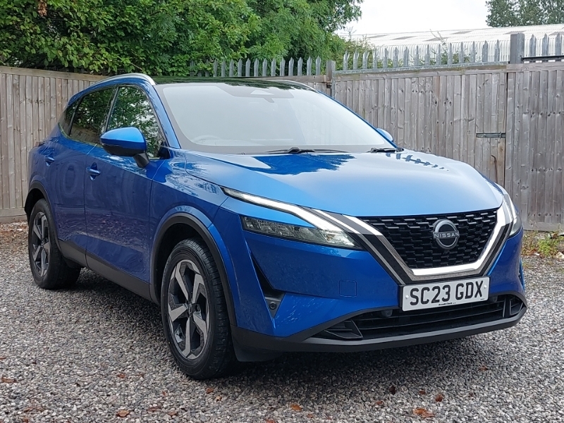 Nissan Qashqai 1.3 Dig-t Mh N-connecta Blue