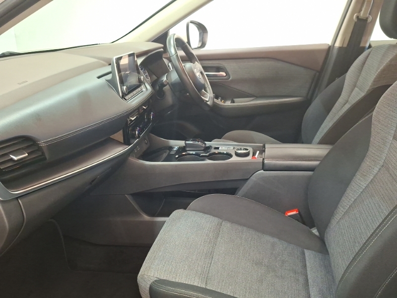 Nissan X-Trail 1.5 E-power E-4orce 213 Acenta Prem 7 St White #5