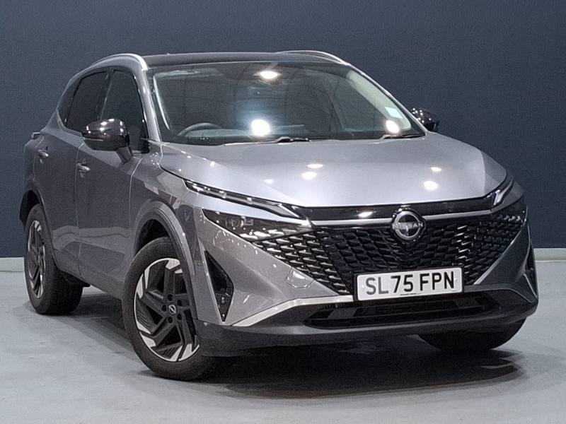 Nissan Qashqai 1.3 Dig-t Mh N-connecta Glass Roof Grey