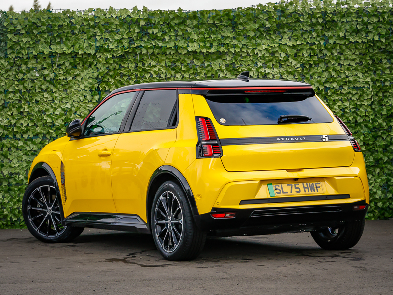 Renault 5 E-Tech 110Kw Iconic Five Comfort Range 52Kwh Black #2