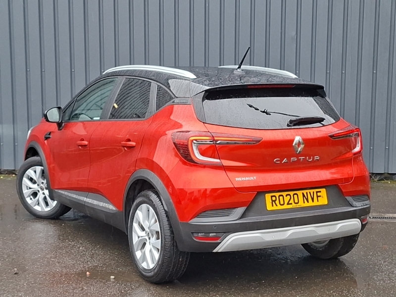Renault Captur 1.0 Tce 100 Iconic RO20NVF Red #2