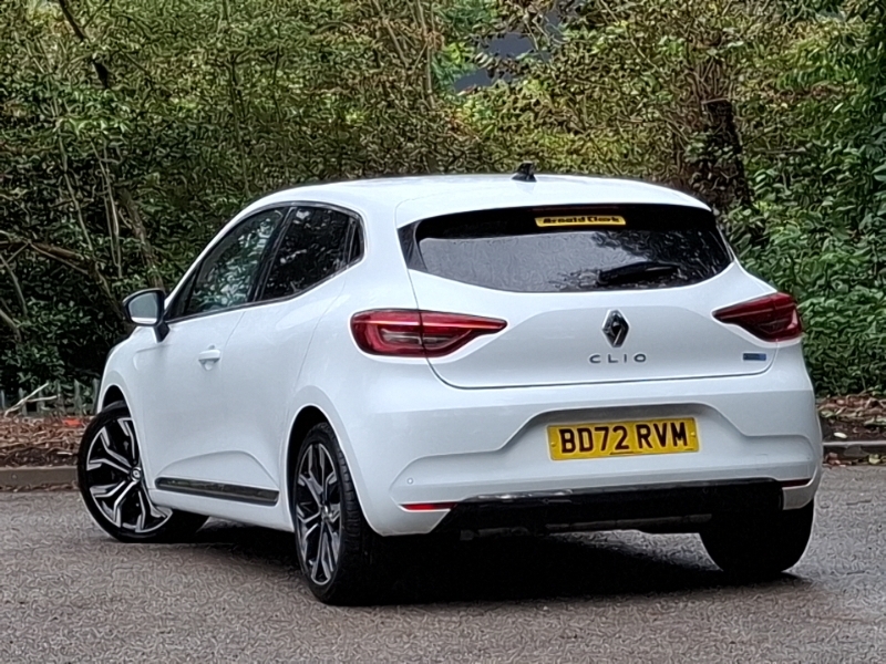 Renault Clio 1.6 E-tech Full Hybrid 145 Techno BD72RVM White #2