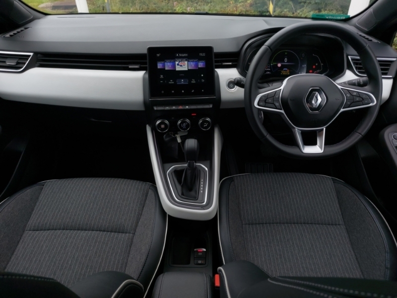 Renault Clio 1.6 E-tech Full Hybrid 145 Techno LY23WZE Black #3