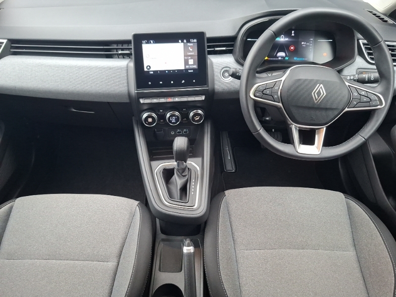 Renault Clio 1.6 E-tech Full Hybrid 145 Evolution SB25XHC White #3