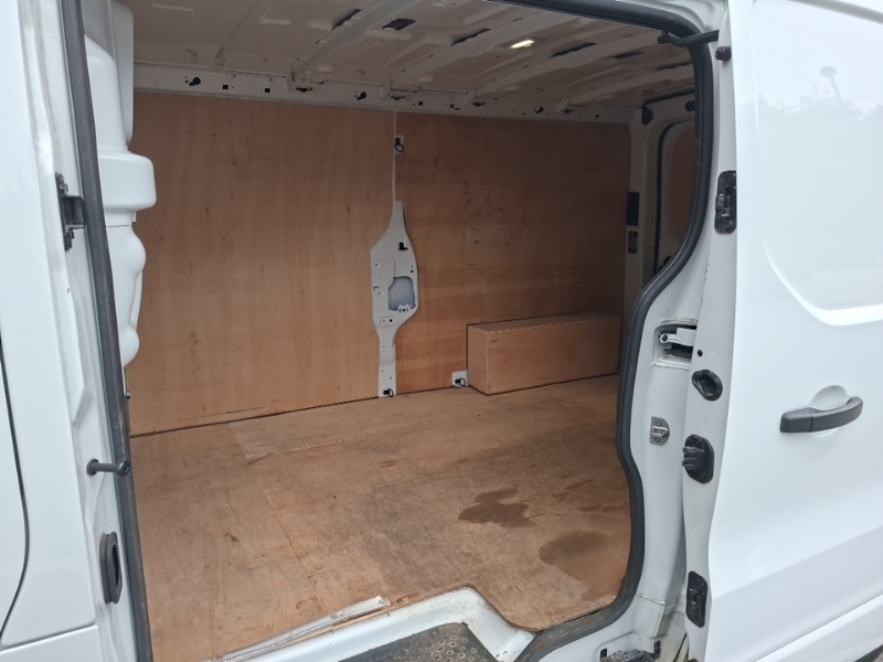 Renault Trafic Ll30 Blue Dci 130 Extra Safety Van White #6