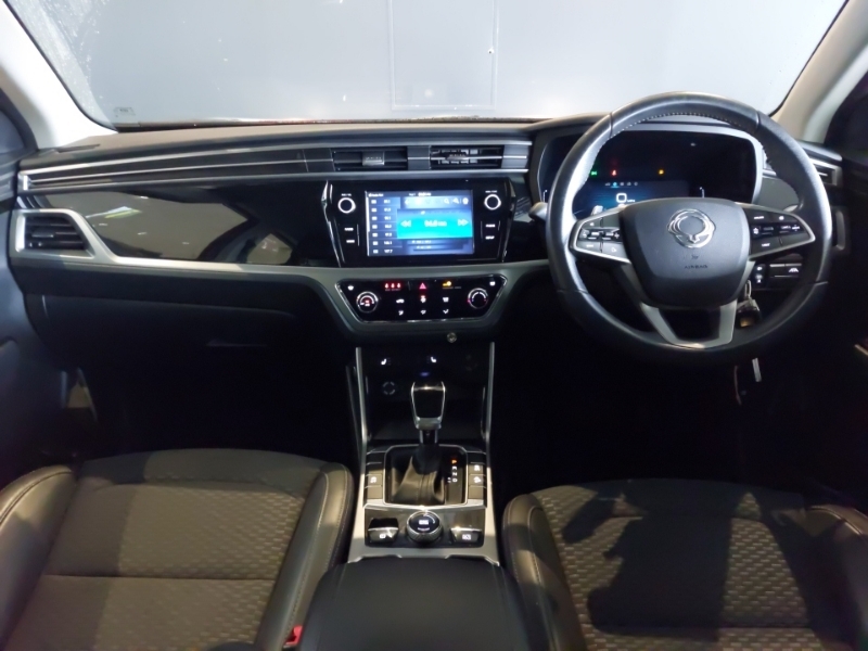 SsangYong Korando 1.5 Ventura Red #3